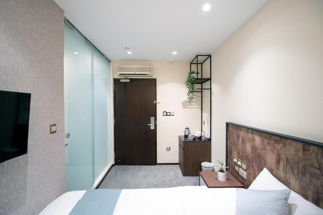 Harbour Ville Hotel - Hamilton Singapore Exterior photo